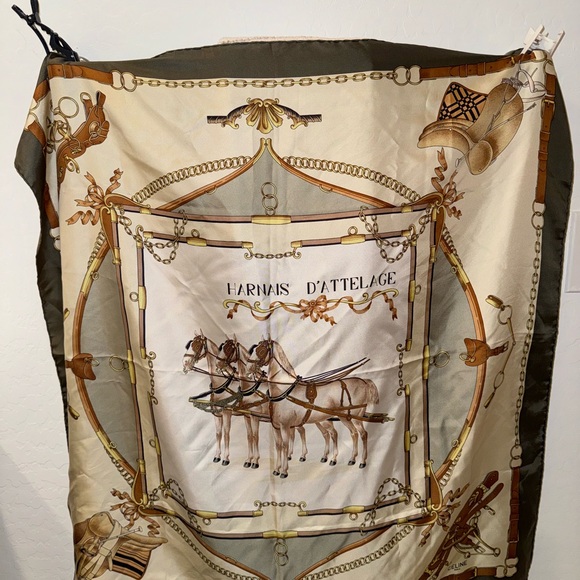 Celine scarf - Picture 3 of 3